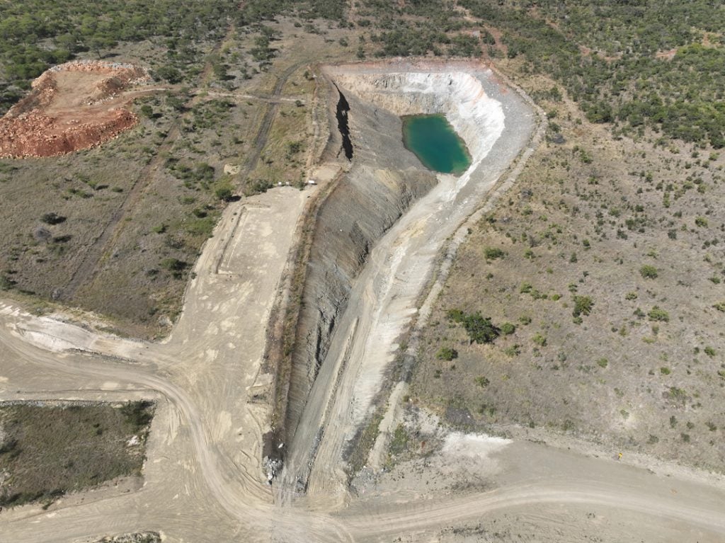 Karo Pilot Pit 2